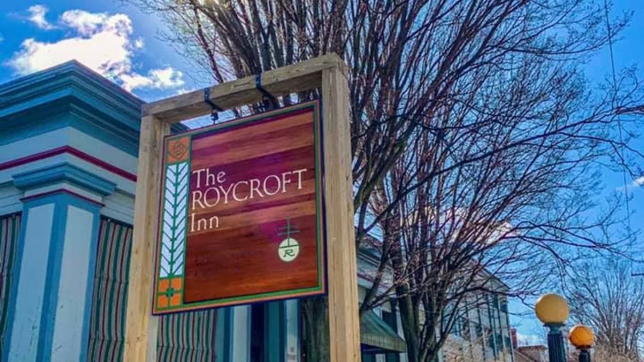 Roycroft Inn